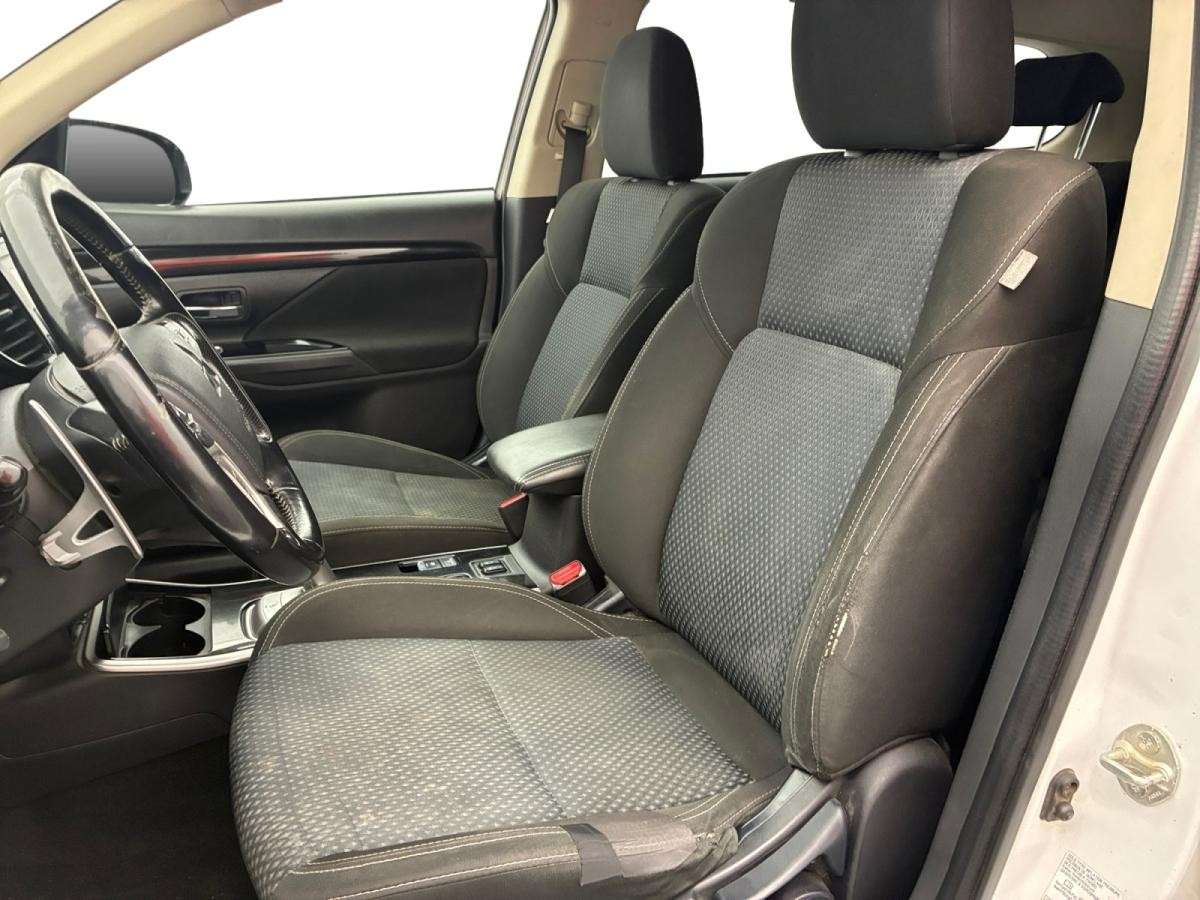 mitsubishi-outlander-2019-hibrido-a-gasolina-2360cc