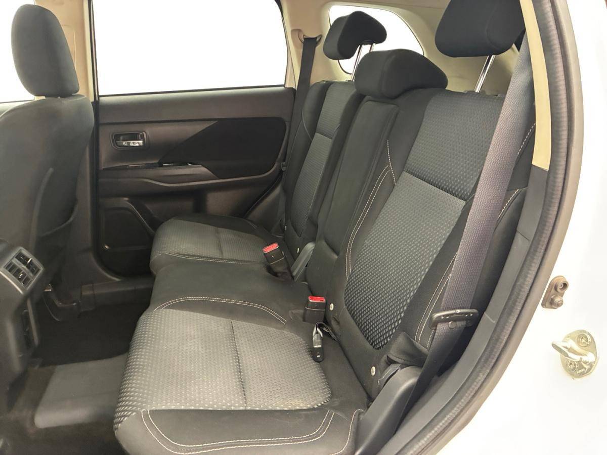 mitsubishi-outlander-2019-hibrido-a-gasolina-2360cc