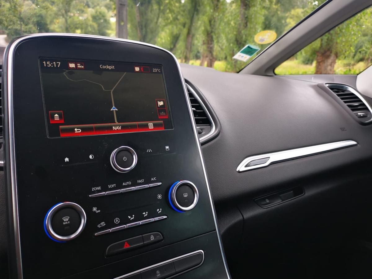 renault-grand-scenic-2018-diesel-1750cc