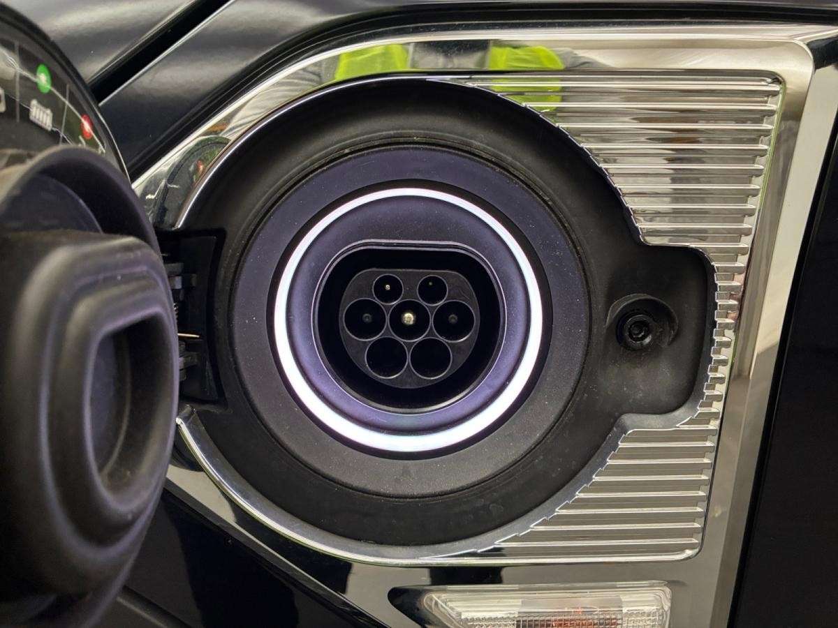 mini-countryman-2023-hibrido-a-gasolina-1499cc