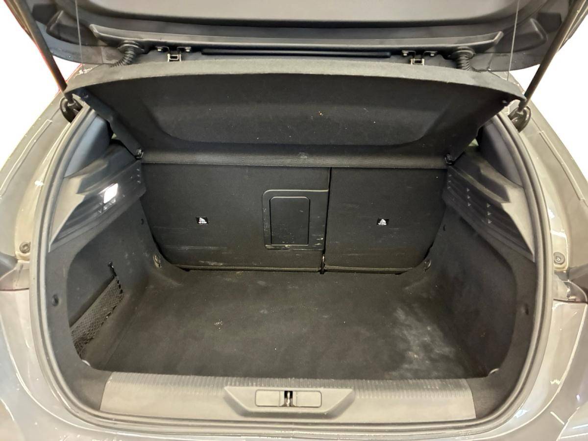 peugeot-308-2024-gasolina-1199cc