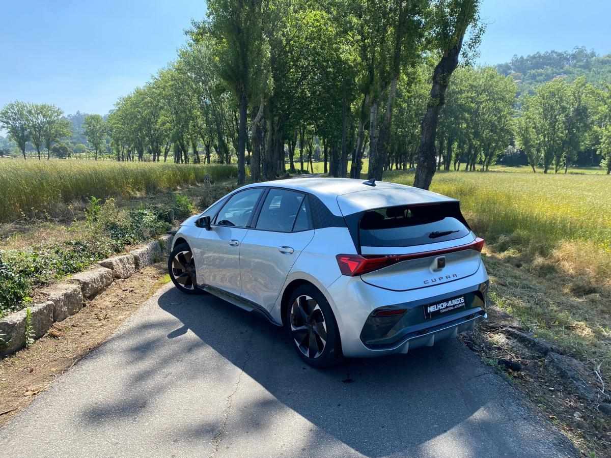 cupra-born-2023-eletrico-500cc