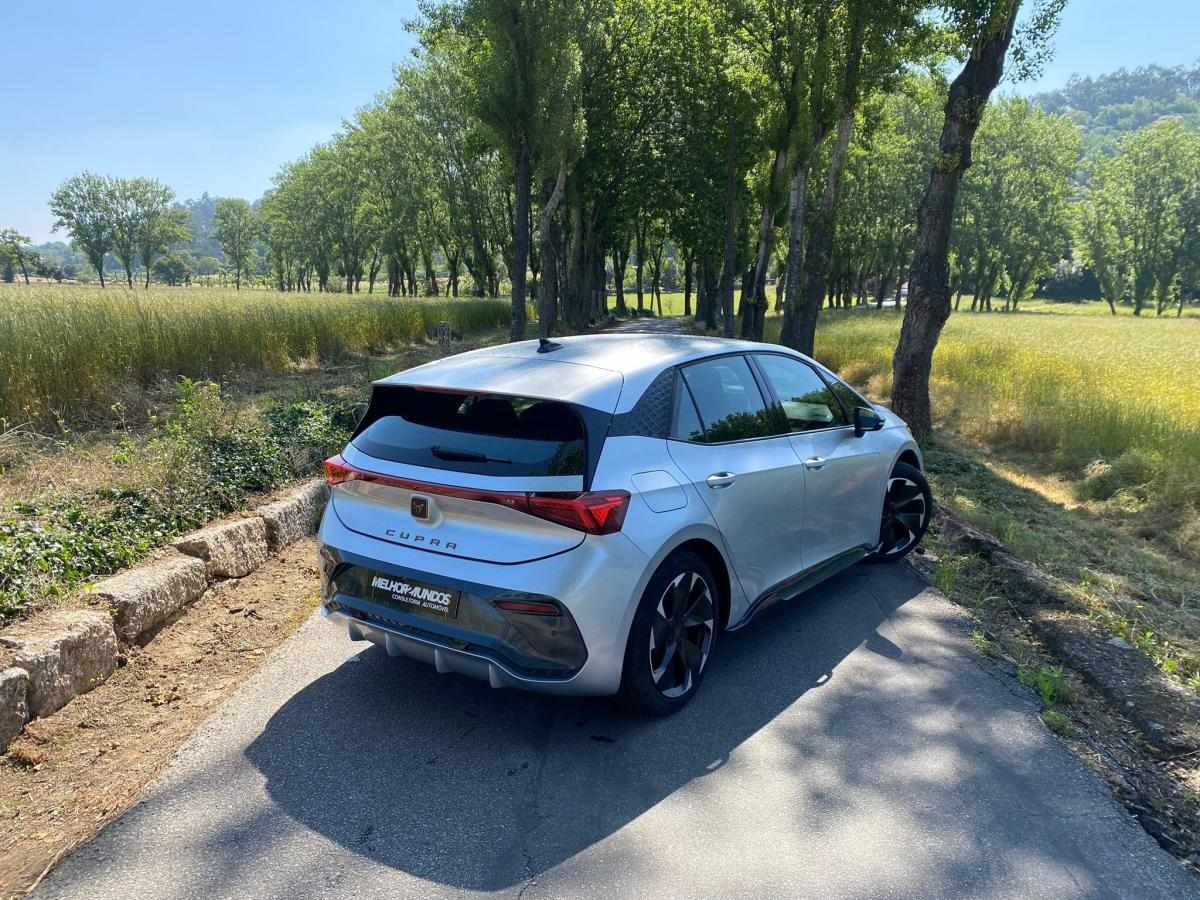 cupra-born-2023-eletrico-500cc