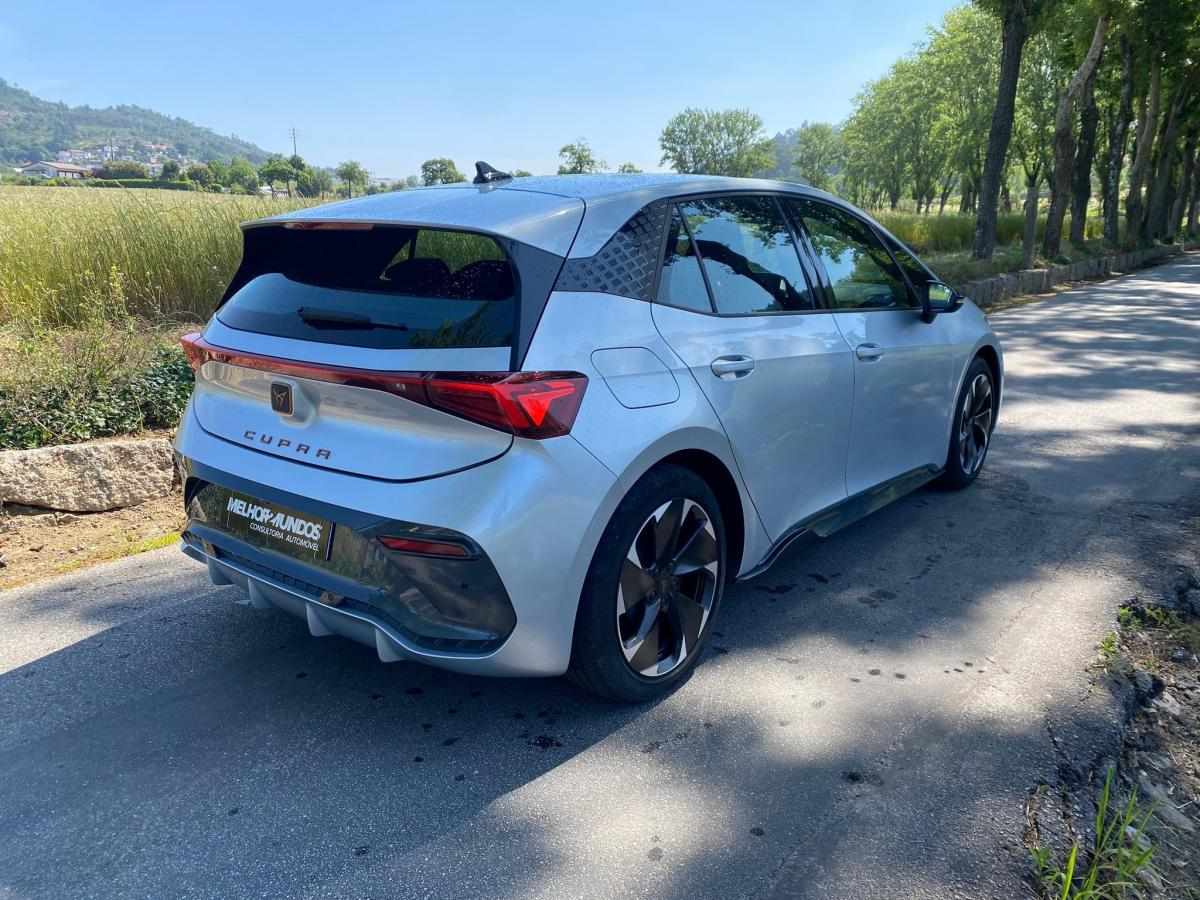 cupra-born-2023-eletrico-500cc