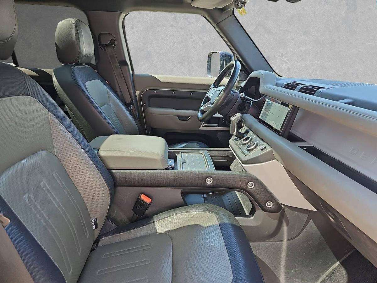 land-rover-defender-2021-diesel-2997cc