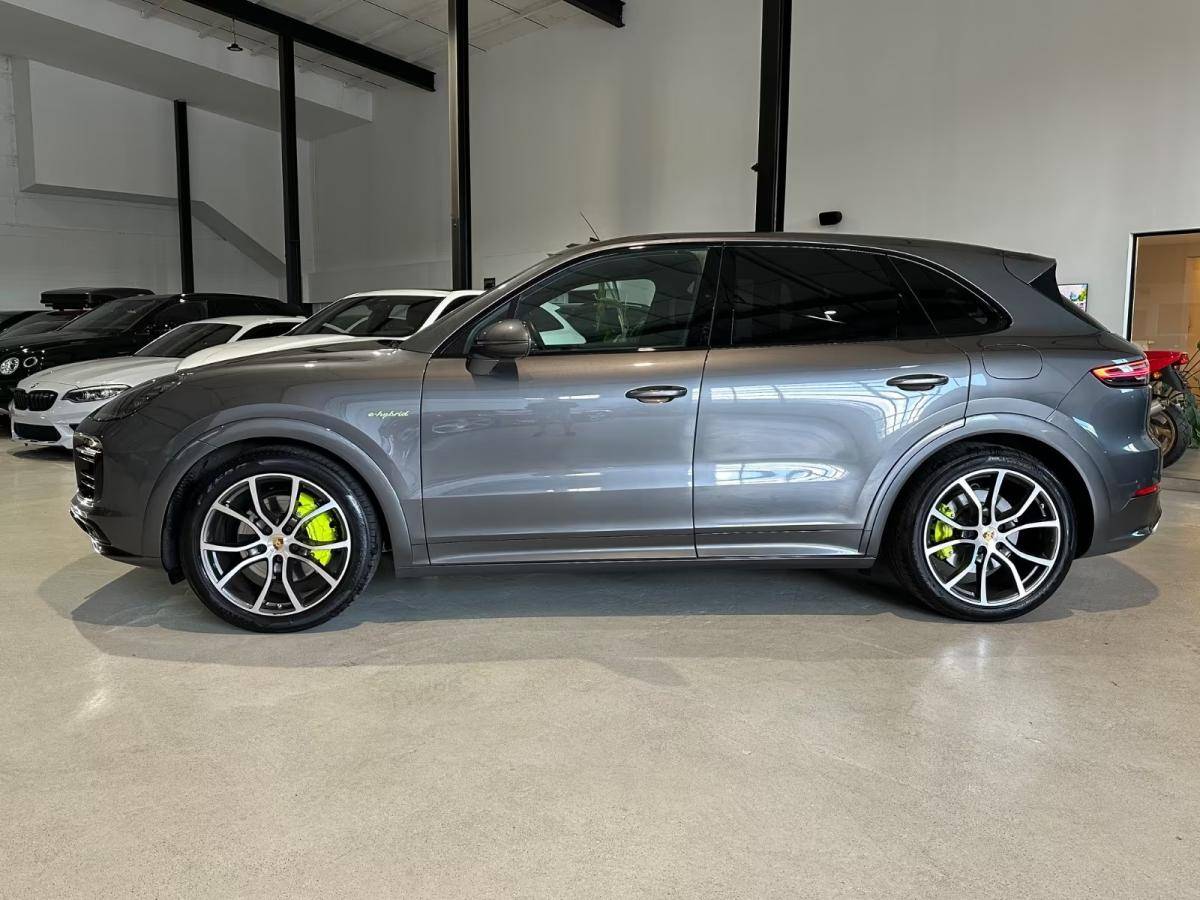 porsche-cayenne-2022-hibrido-a-gasolina-2995cc