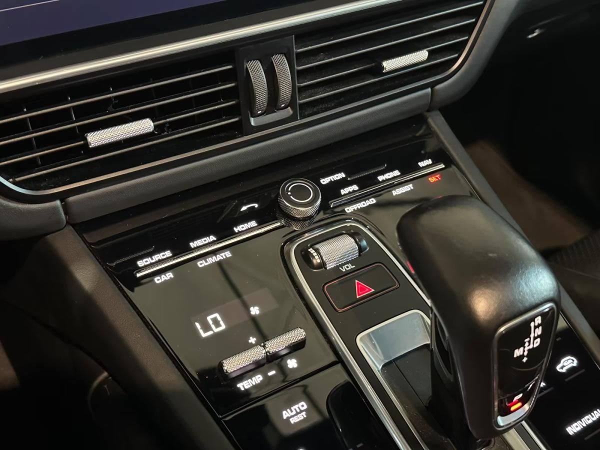 porsche-cayenne-2022-hibrido-a-gasolina-2995cc