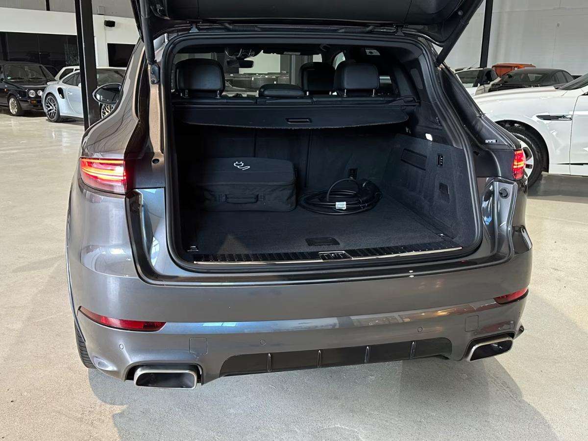 porsche-cayenne-2022-hibrido-a-gasolina-2995cc