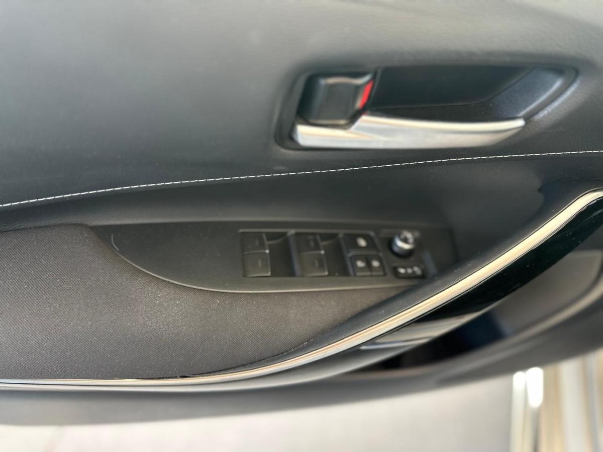 toyota-corolla-2021-hibrido-a-gasolina-1798cc