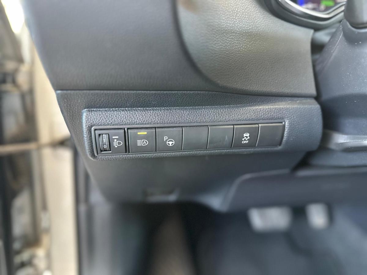 toyota-corolla-2021-hibrido-a-gasolina-1798cc