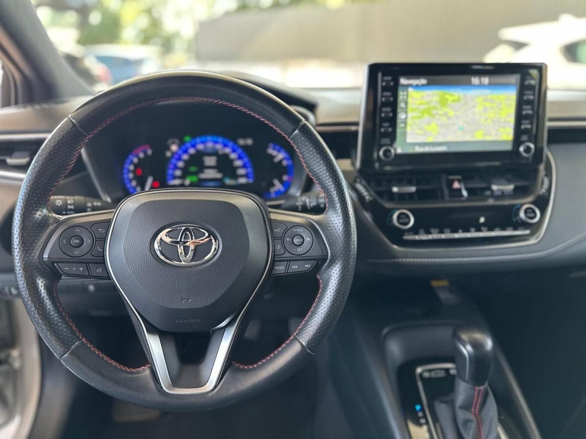 toyota-corolla-2021-hibrido-a-gasolina-1798cc