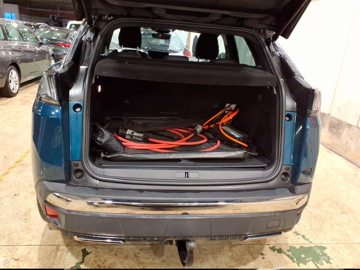peugeot-3008-2022-hibrido-a-gasolina-1598cc