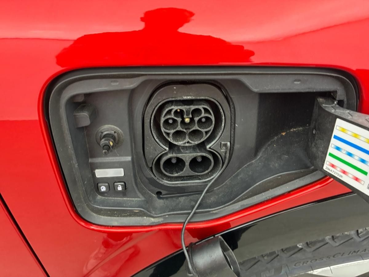 renault-megane-e-tech-2022-eletrico-0cc