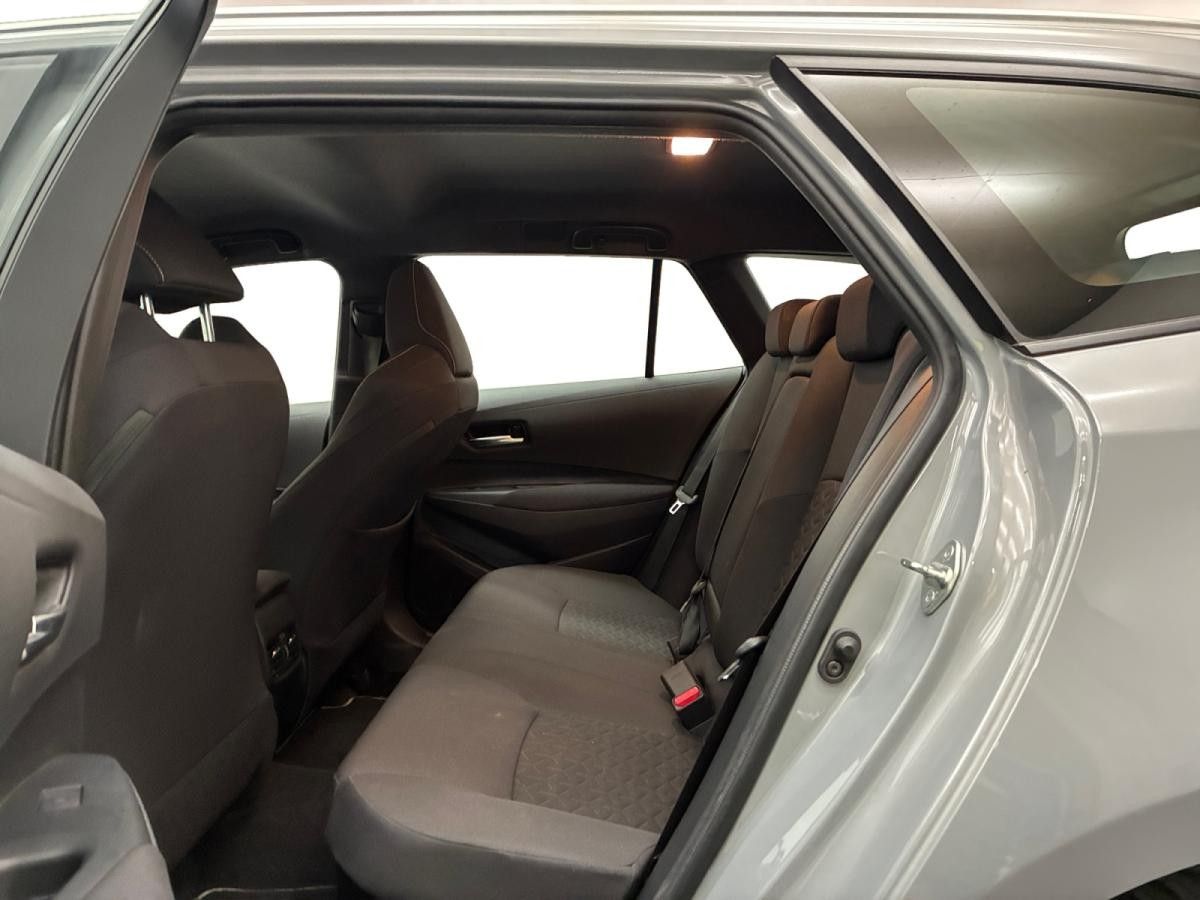 toyota-corolla-2023-hibrido-a-gasolina-1798cc