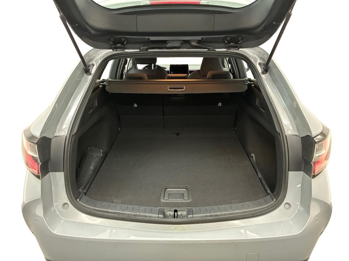 toyota-corolla-2023-hibrido-a-gasolina-1798cc