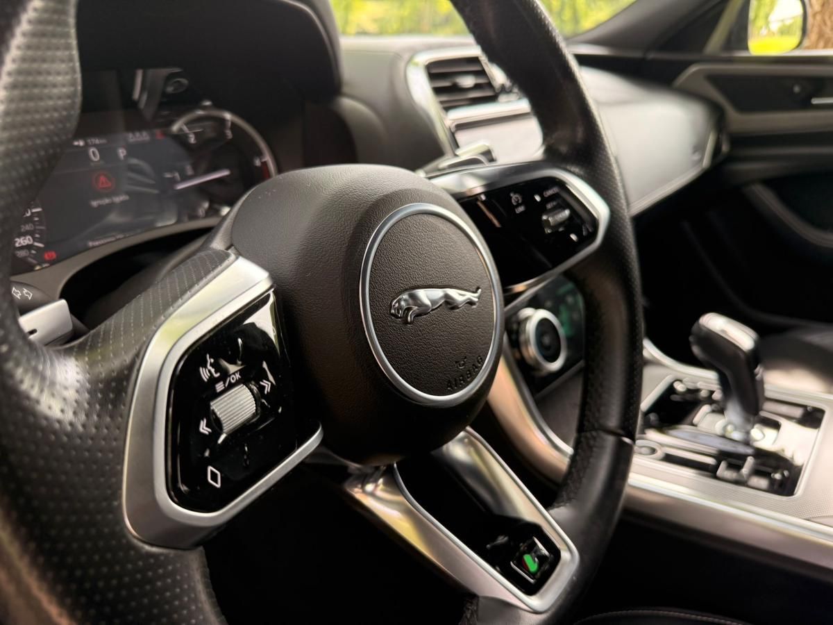 jaguar-xe-2019-diesel-1999cc