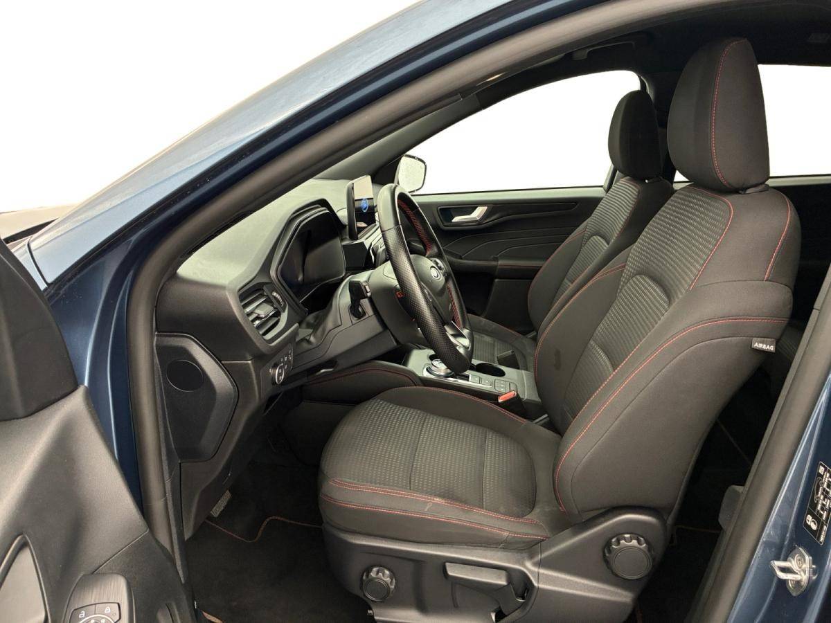 ford-kuga-2023-gasolina-2488cc