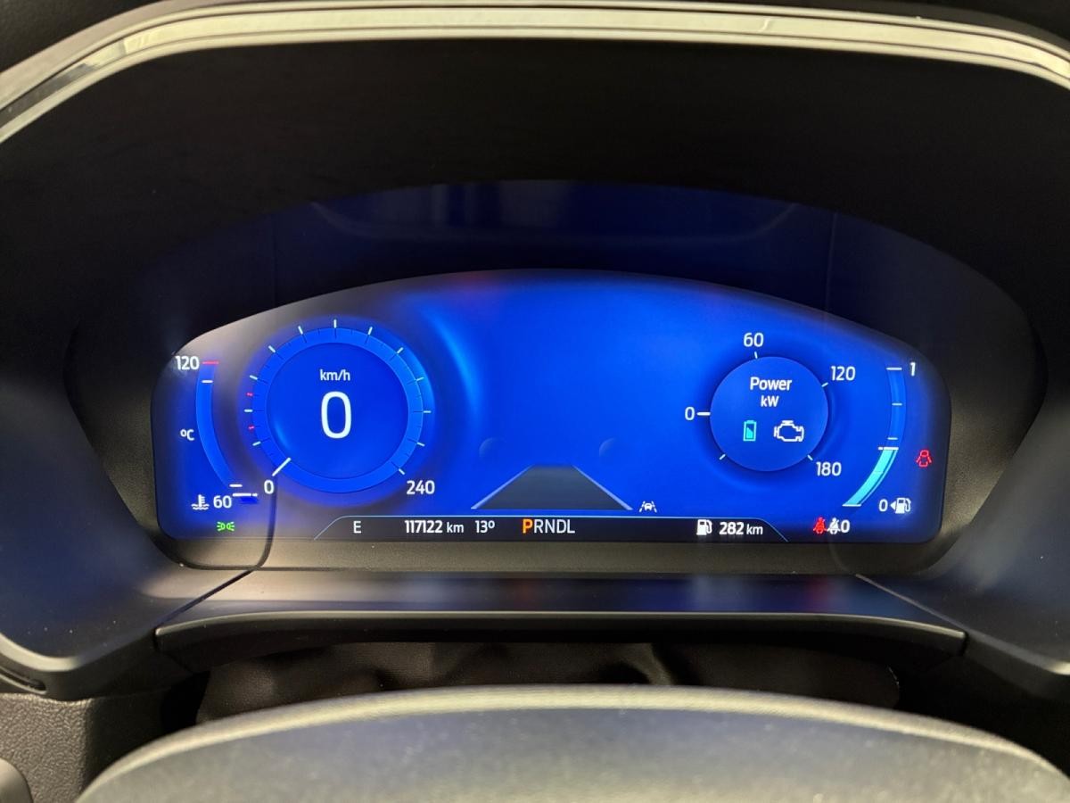 ford-kuga-2023-gasolina-2488cc