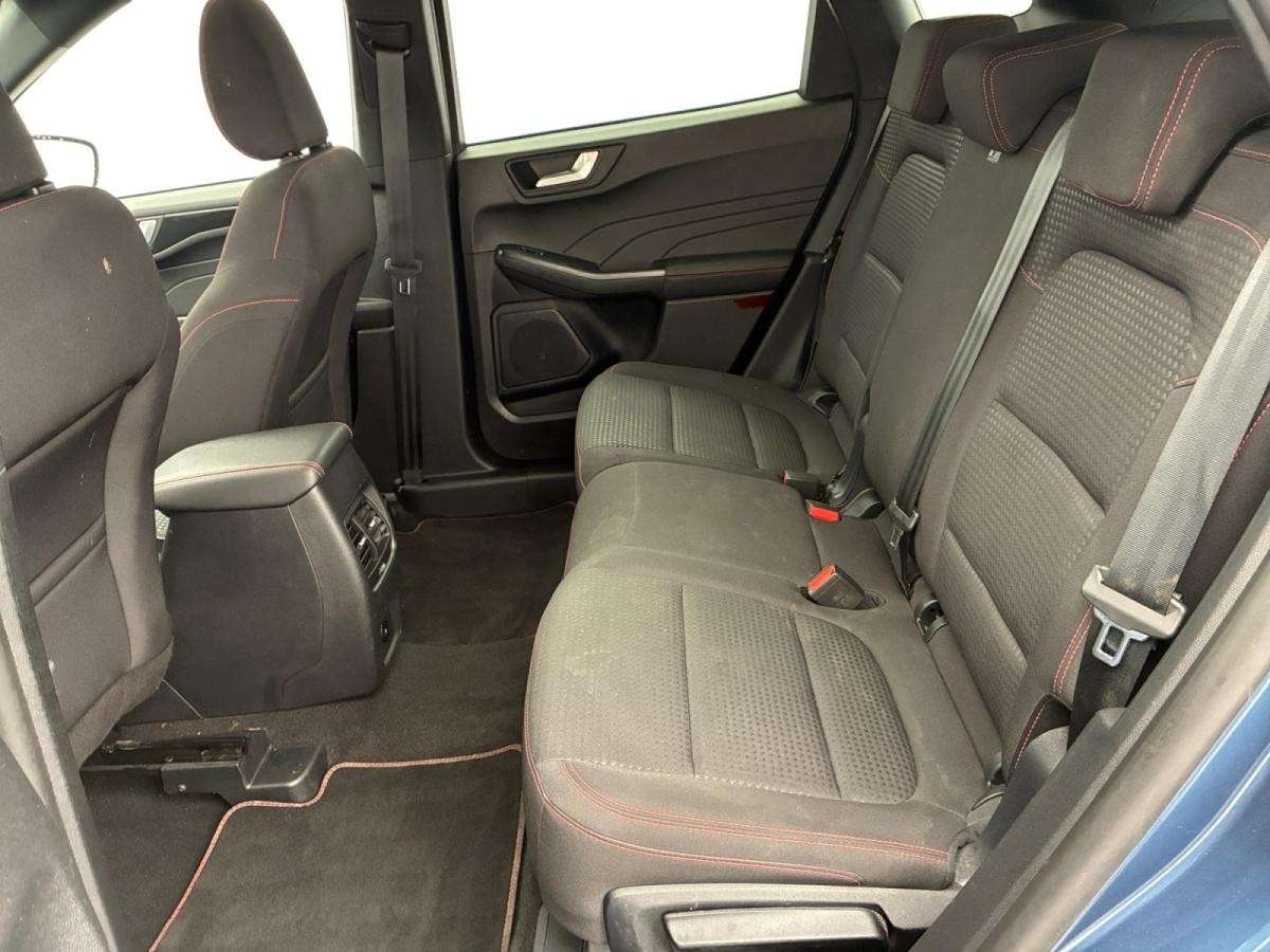 ford-kuga-2023-gasolina-2488cc