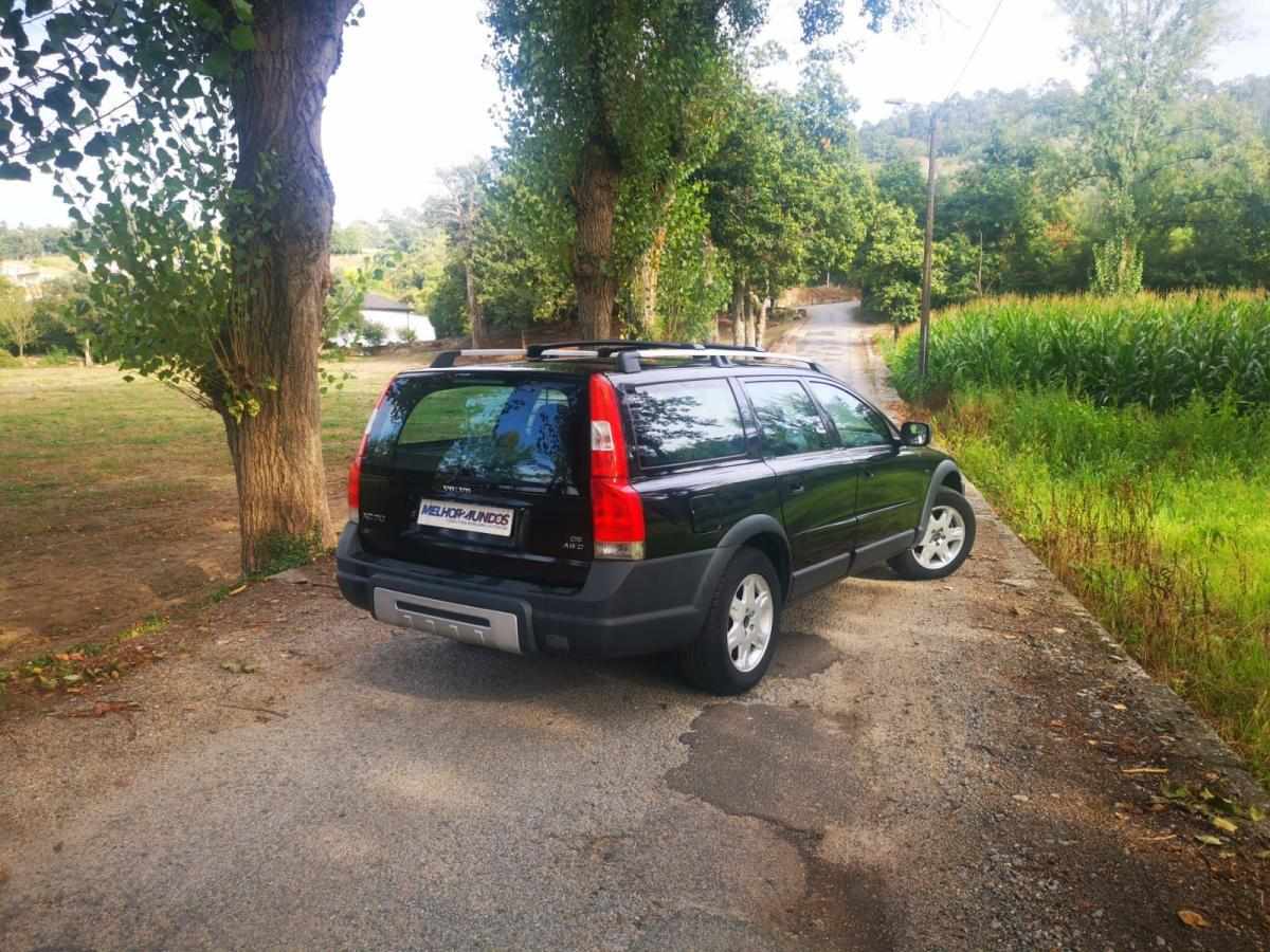 volvo-xc-70-2007-diesel-2401cc