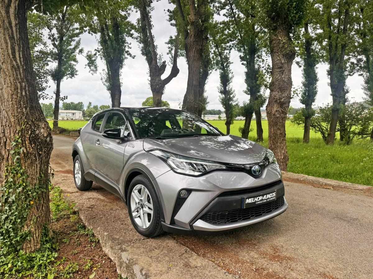 toyota-c-hr-2022-hibrido-a-gasolina-1798cc