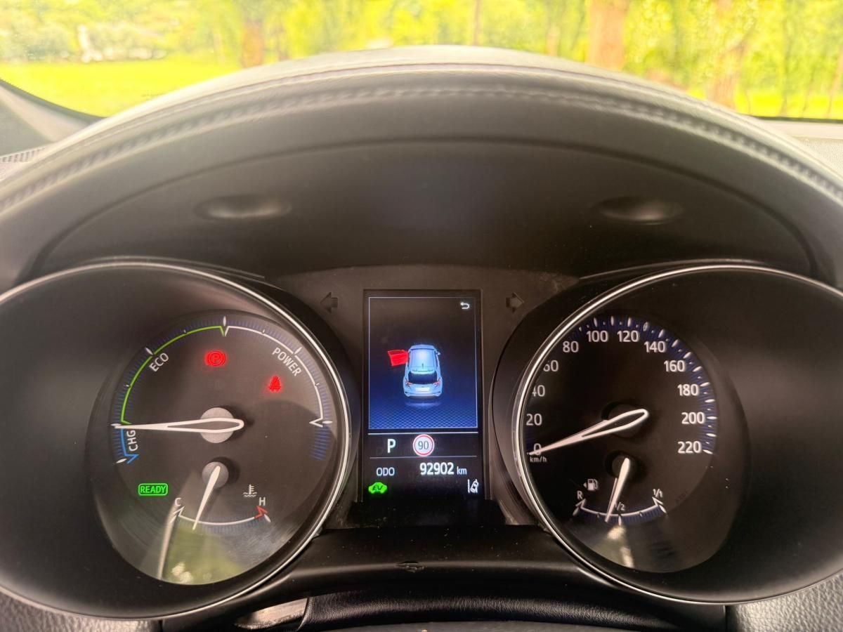 toyota-c-hr-2022-hibrido-a-gasolina-1798cc
