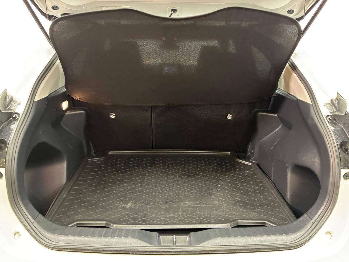 toyota-yaris-cross-2022-hibrido-a-gasolina-1490cc