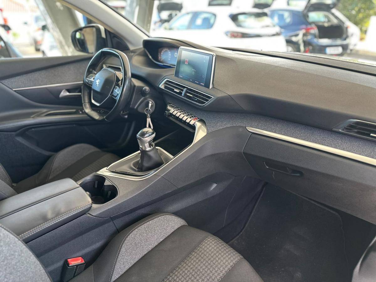 peugeot-3008-2017-diesel-1560cc