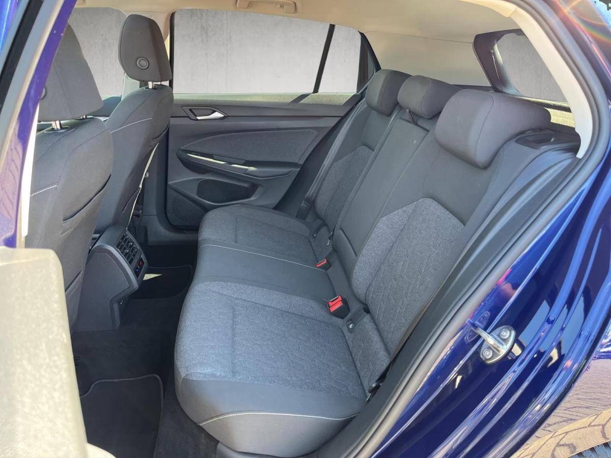 volkswagen-golf-2023-diesel-1968cc