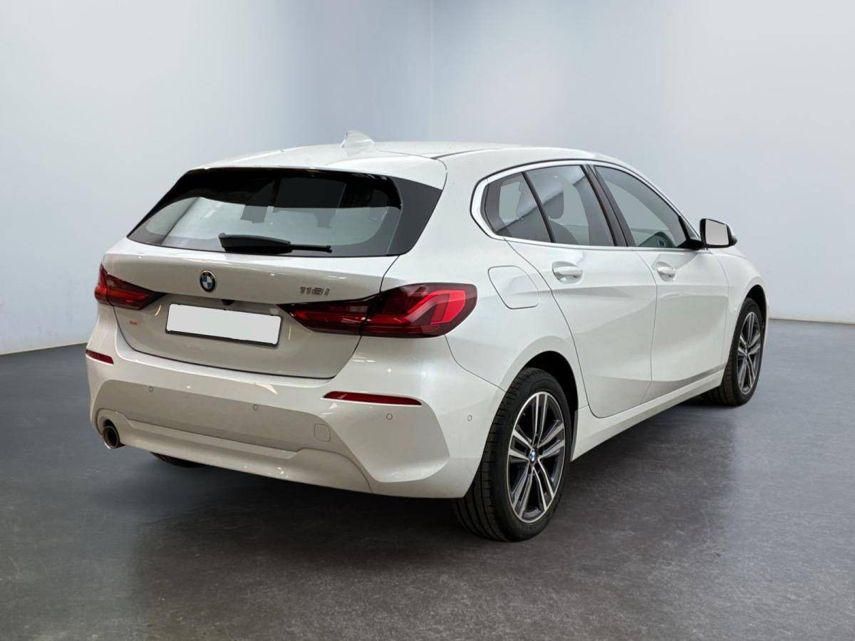 bmw-serie-1-2023-gasolina-1499cc