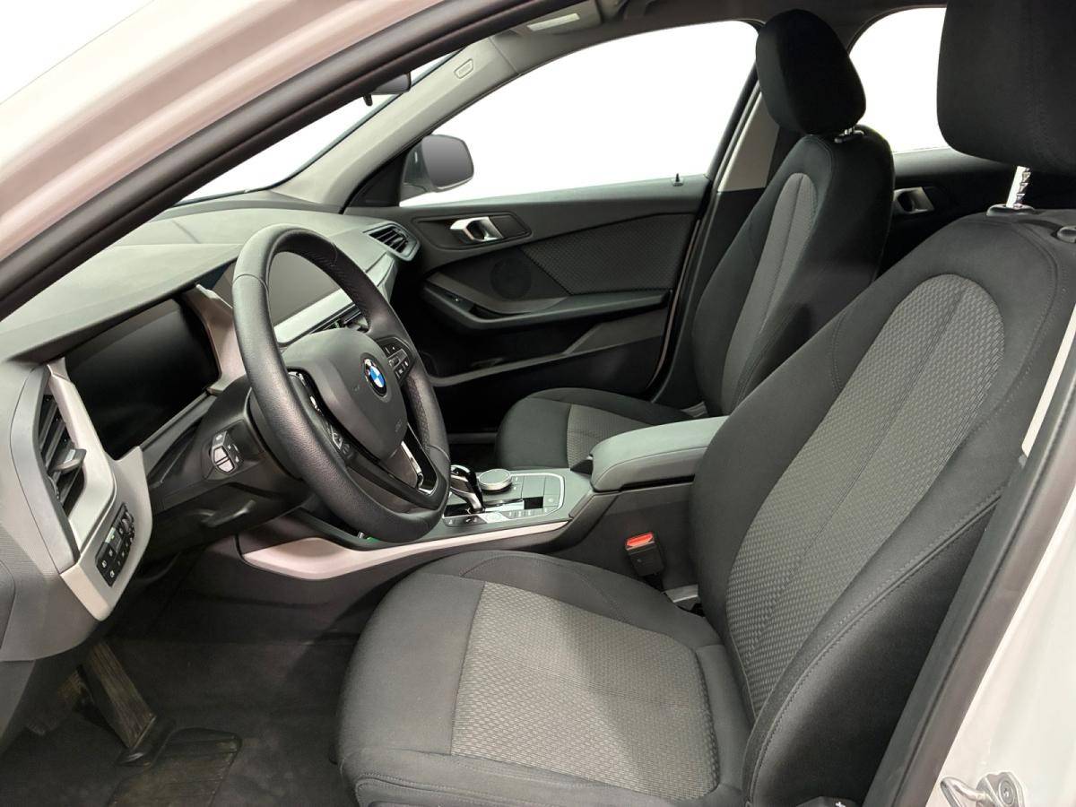 bmw-serie-1-2023-gasolina-1499cc