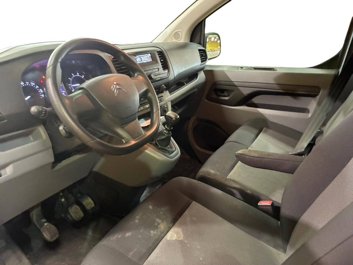 citroen-jumpy-2022-diesel-1499cc