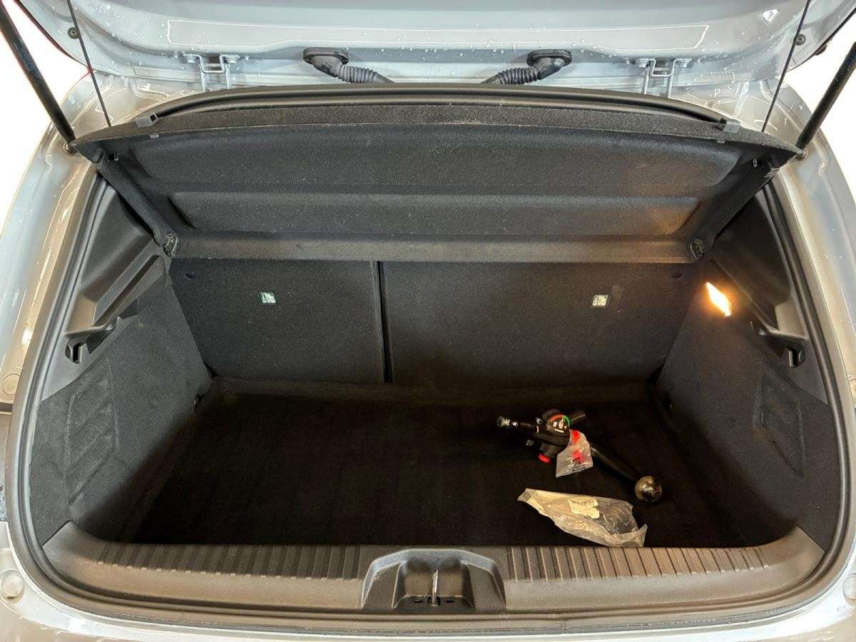 renault-clio-2024-hibrido-a-gasolina-1598cc