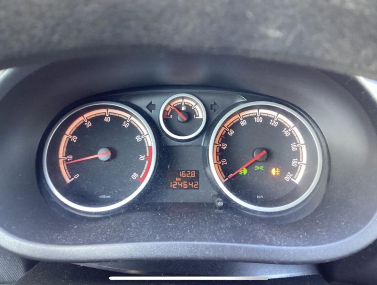 opel-corsa-2010-gasolina-1229cc