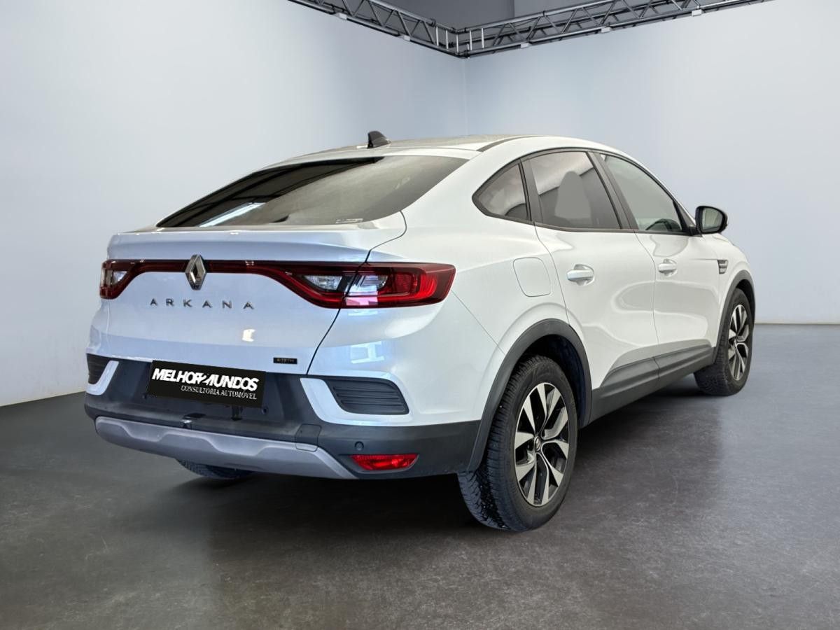 renault-arkana-2023-hibrido-a-gasolina-1598cc