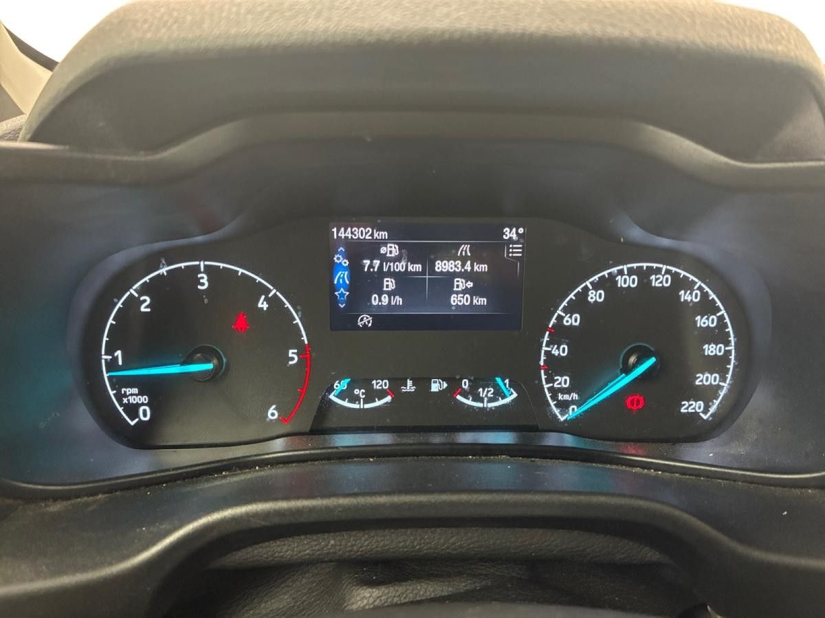 ford-transit-connect-2023-diesel-1499cc