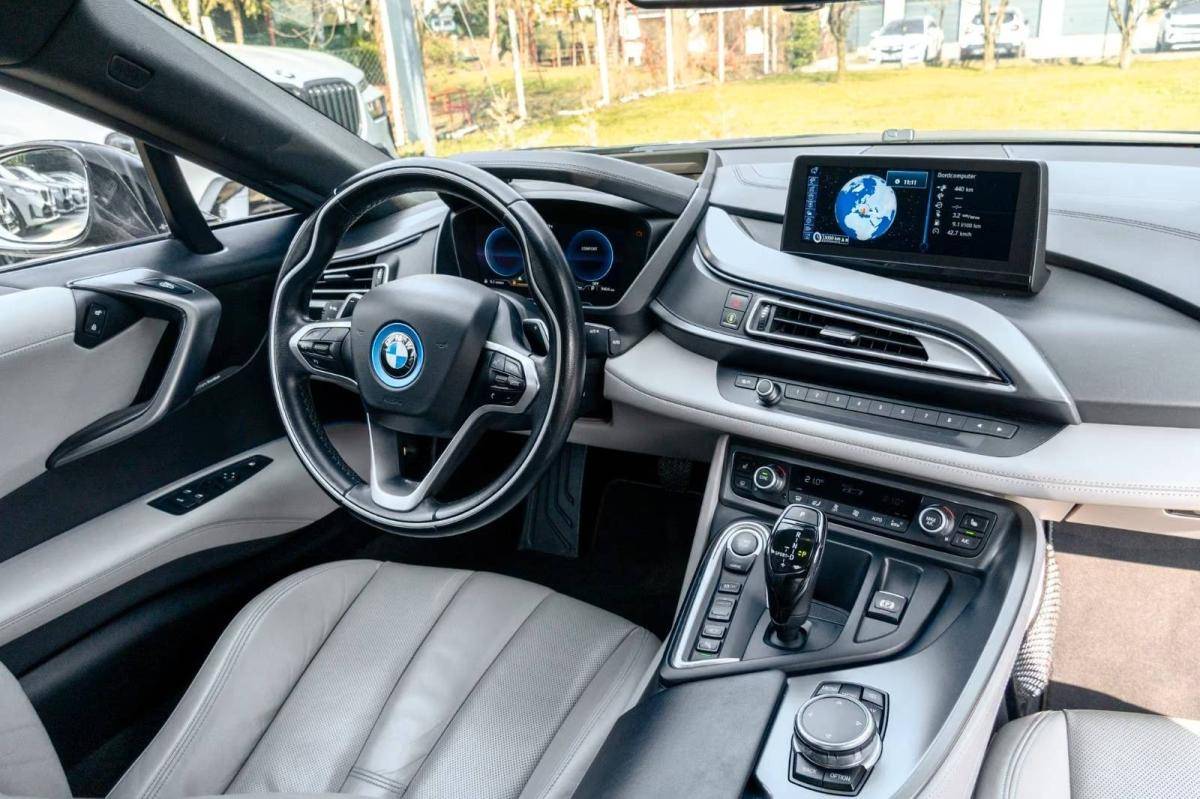 bmw-i8-2016-hibrido-a-gasolina-1499cc