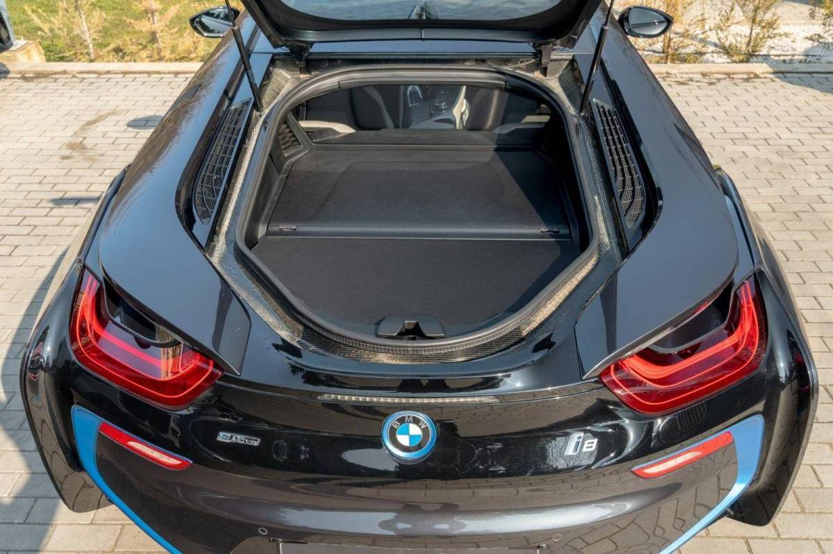 bmw-i8-2016-hibrido-a-gasolina-1499cc