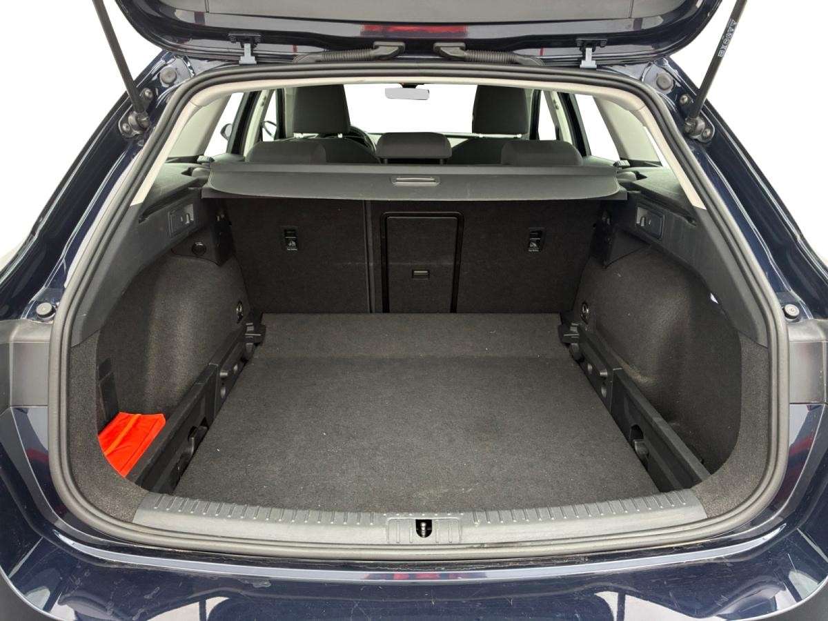 seat-leon-st-2022-hibrido-a-gasolina-999cc