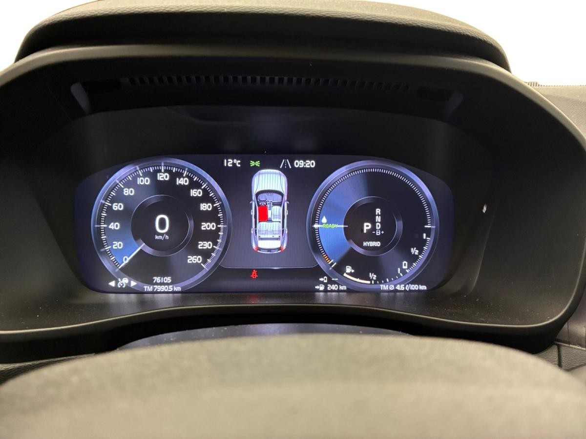 volvo-xc40-2022-hibrido-a-gasolina-1477cc