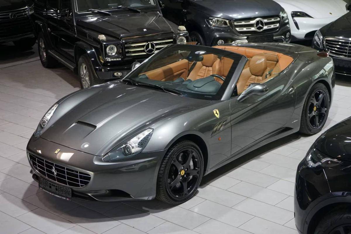 ferrari-california-2010-gasolina-4297cc