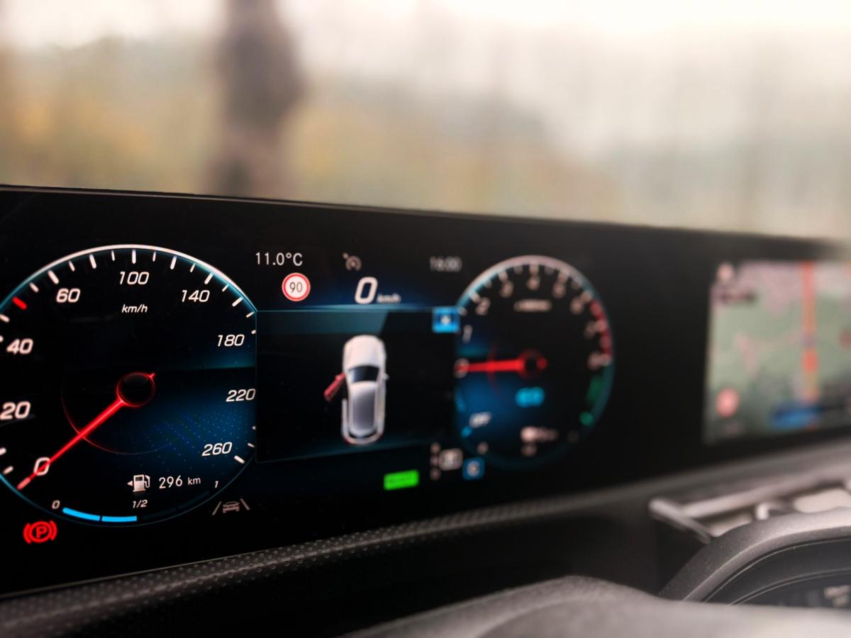 mercedes-benz-classe-a-2021-hibrido-a-gasolina-1332cc