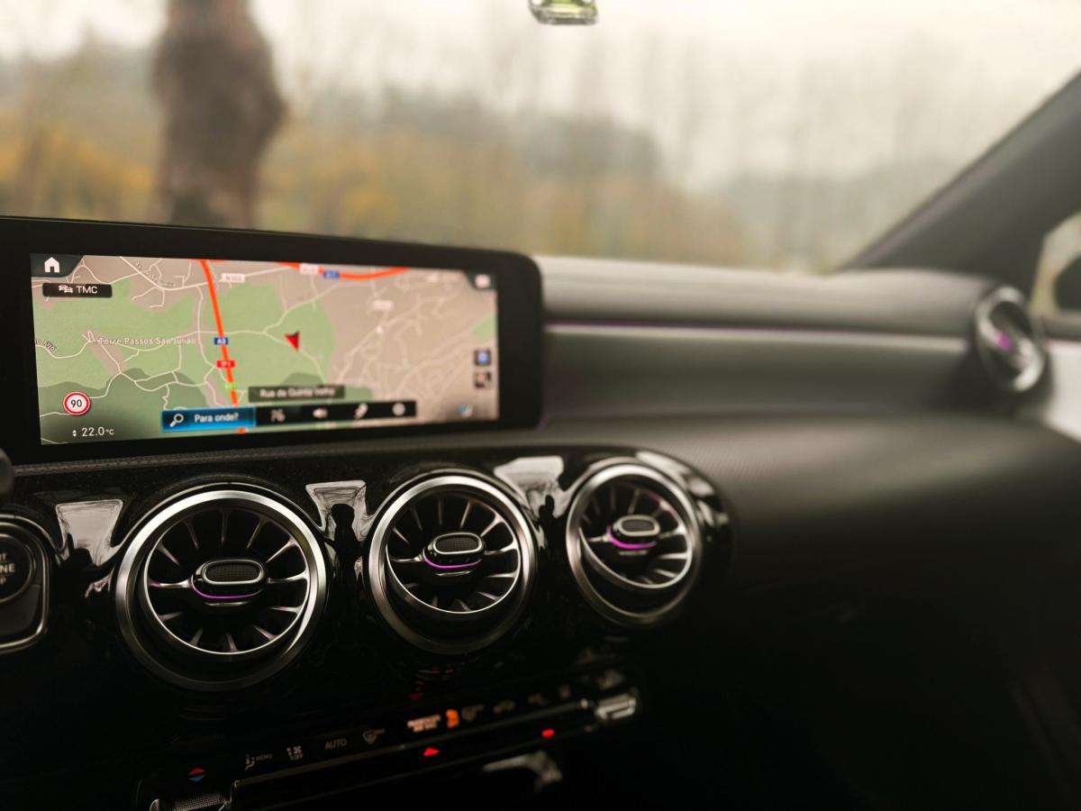 mercedes-benz-classe-a-2021-hibrido-a-gasolina-1332cc