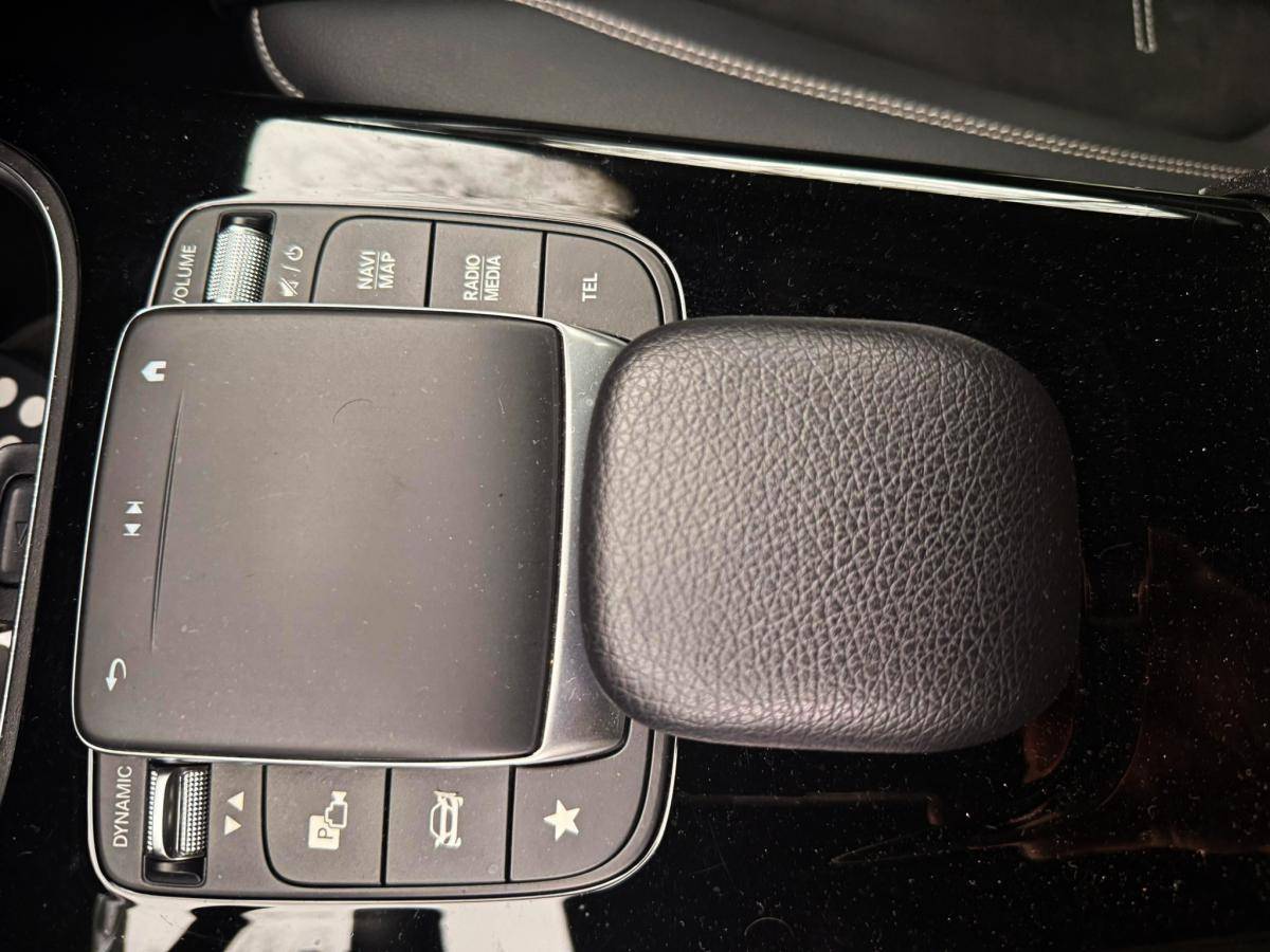 mercedes-benz-classe-a-2021-hibrido-a-gasolina-1332cc