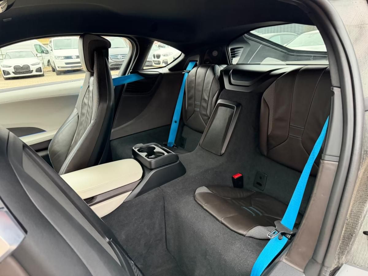 bmw-i8-2018-hibrido-a-gasolina-1499cc