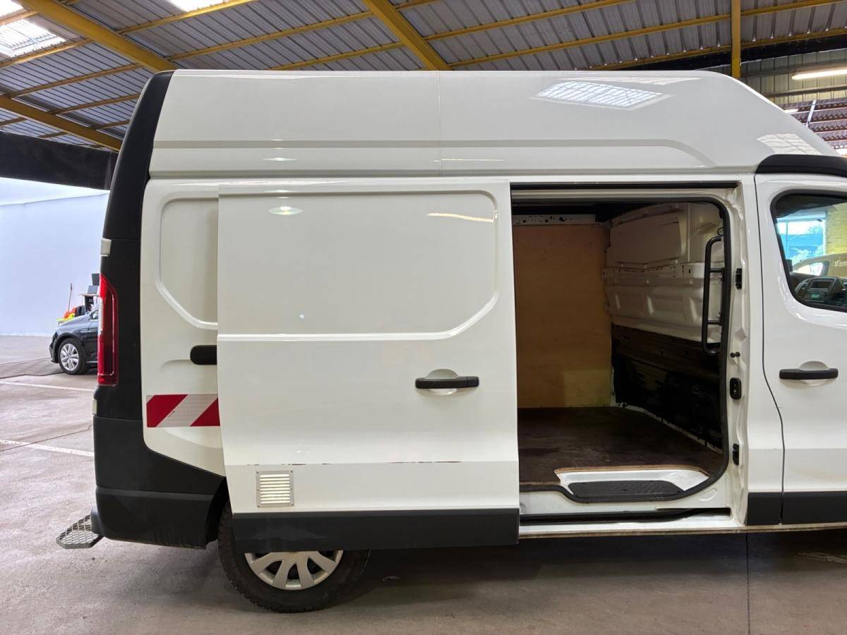 renault-trafic-2020-diesel-1997cc