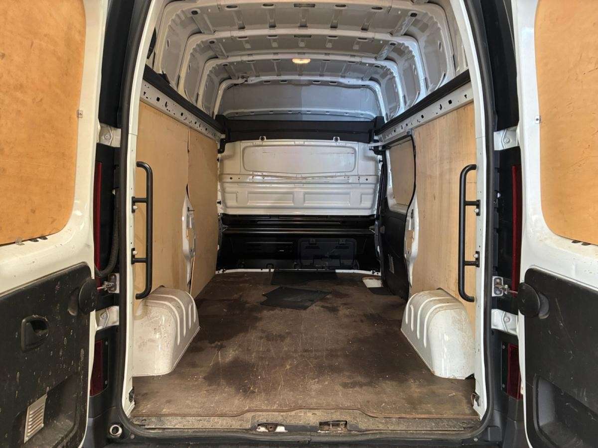 renault-trafic-2020-diesel-1997cc