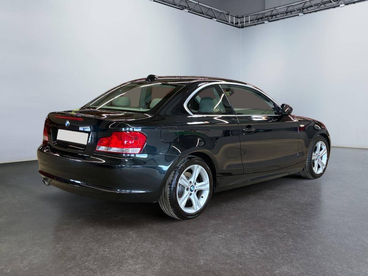 bmw-serie-1-2011-gasolina-1995cc