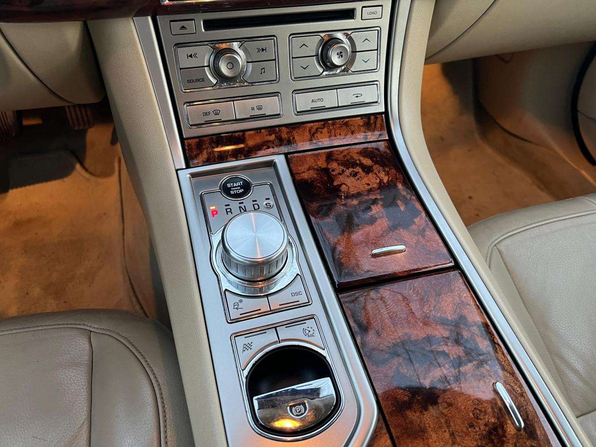 jaguar-xf-2011-diesel-2993cc