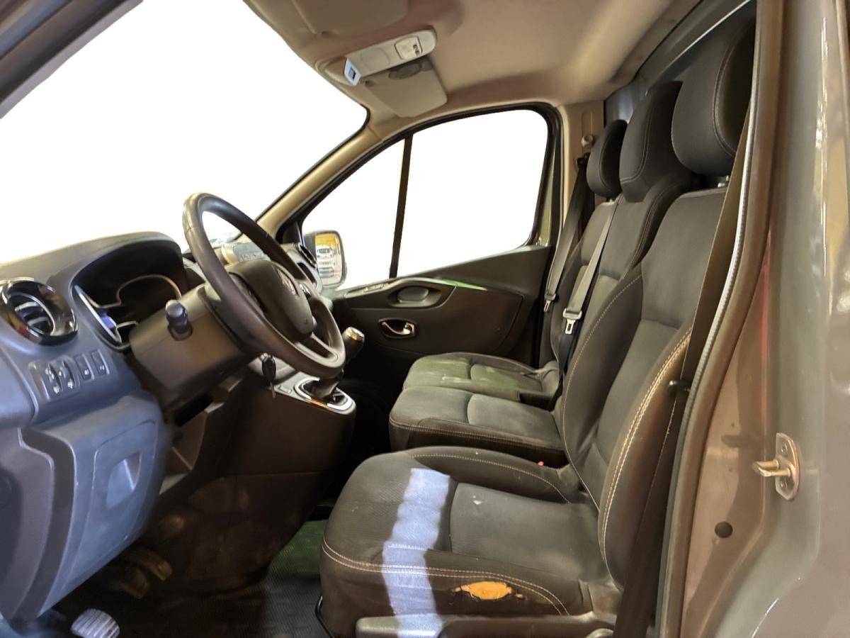 renault-trafic-2021-diesel-1997cc